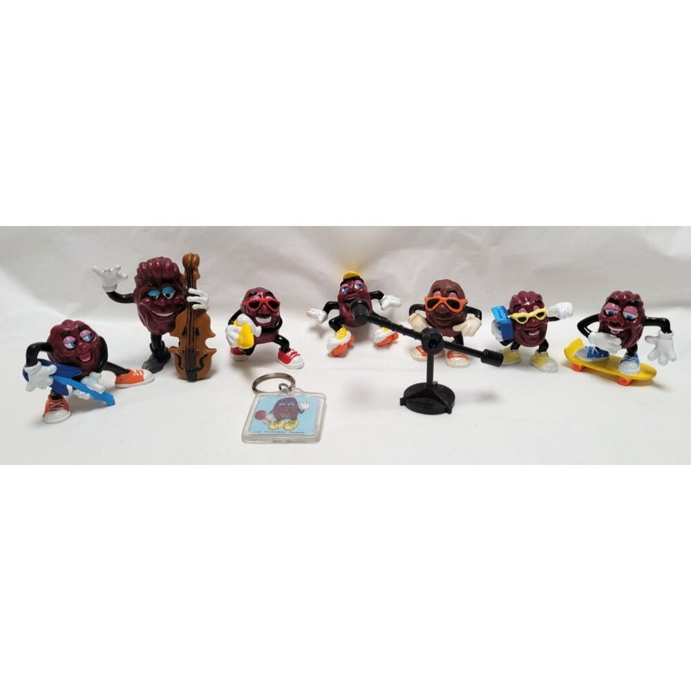 Lot of 7 Vintage California Raisins PVC Figurines Microphone Stand Keychain